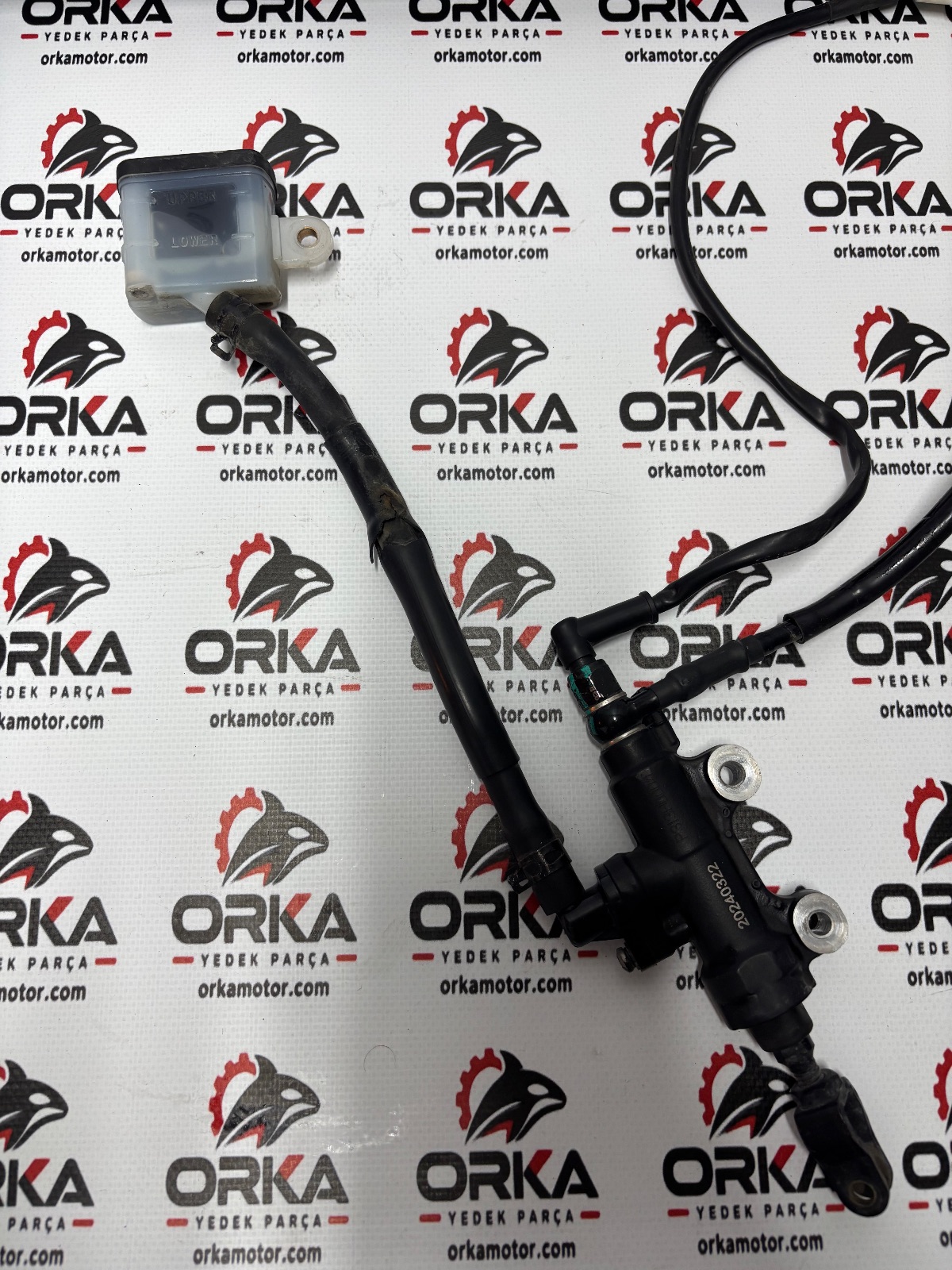 CF MOTO NK/SR 250 arka fren merkezi/ fren pompası — fotoğraf 1